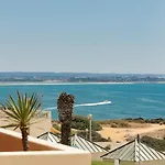 Apartamento Superb Flat 200 From Beach, 10 Min To Downtown