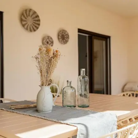 Superb Flat 200 From Beach, 10 Min To Downtown Lagos