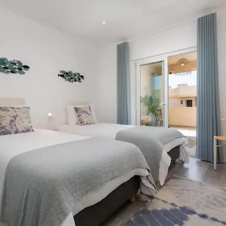 Superb Flat 200 From Beach, 10 Min To Downtown * لاغوس