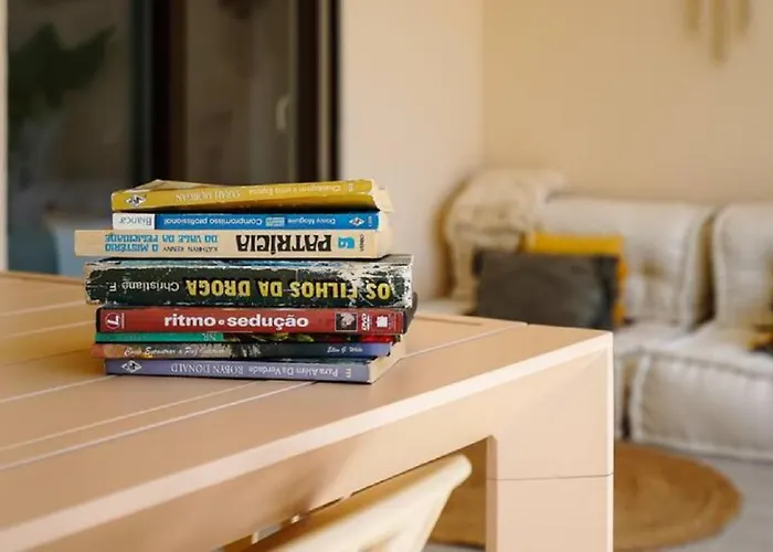 Lägenhet Superb Flat 200 From Beach, 10 Min To Downtown *