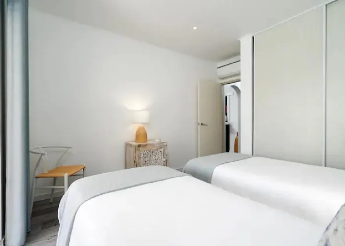 Superb Flat 200 From Beach, 10 Min To Downtown *