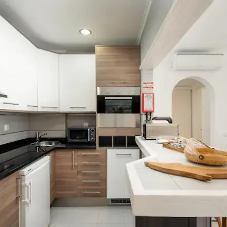 דירה Superb Flat 200 From Beach, 10 Min To Downtown