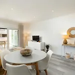 Appartamento Superb Flat 200 From Beach, 10 Min To Downtown